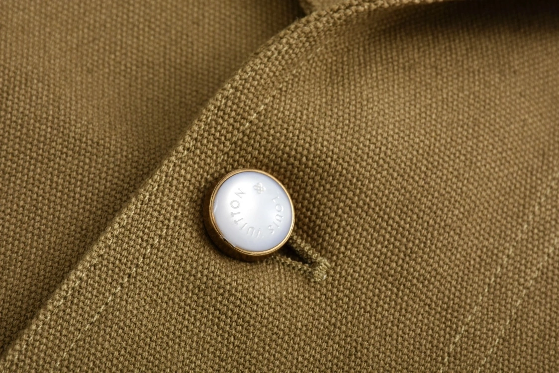wg.luxury- 8V item:E-F000C1544